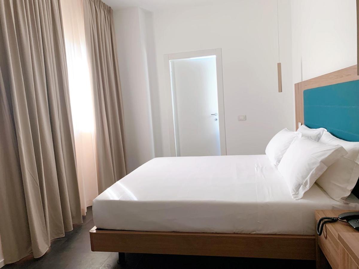 V Hotel Ancona Ngoại thất bức ảnh